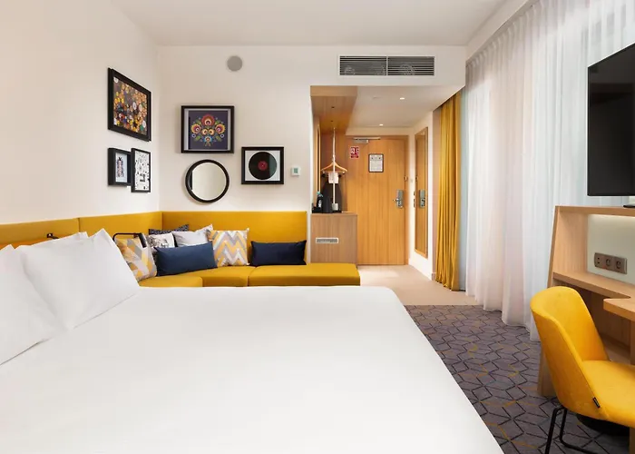 Hampton By Hilton Lodz City Center